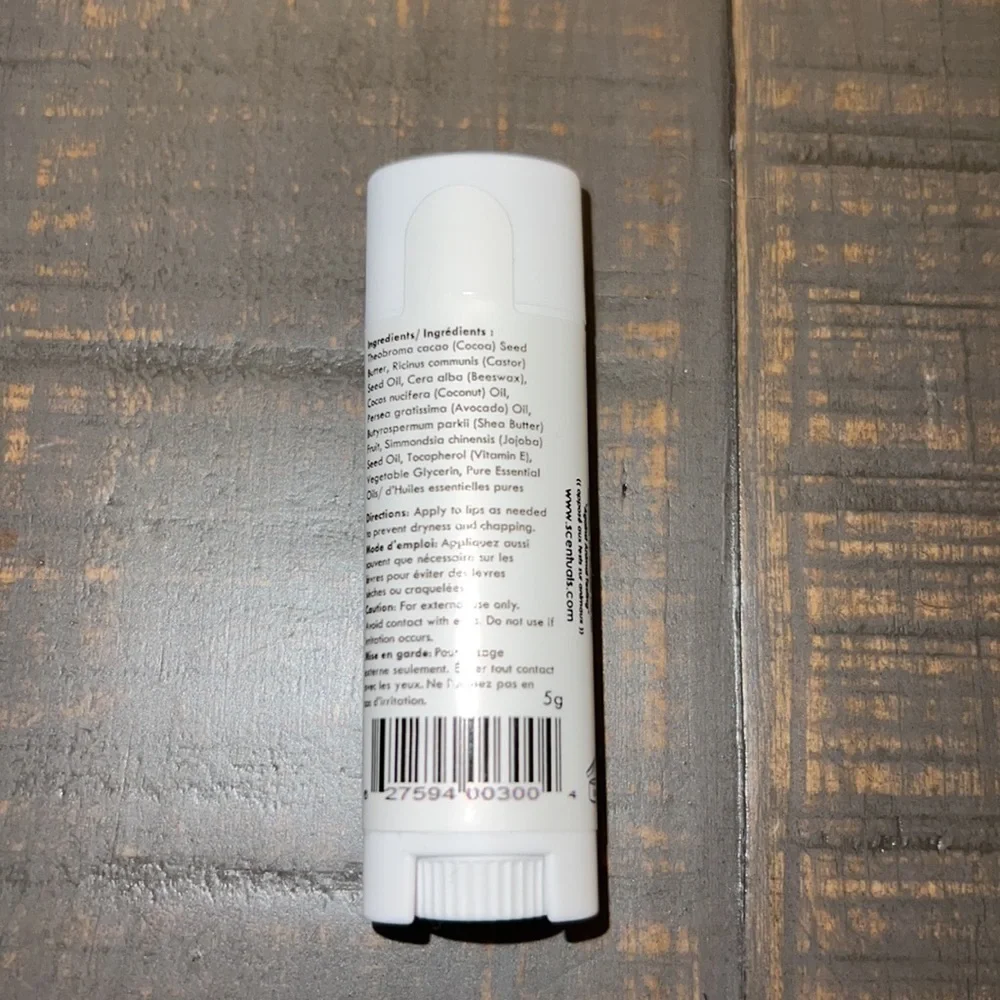 5/$25 Scentuals 100% Natural Lip Conditioner - Peppermint Twist‎ -NEW